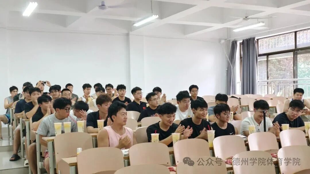 152A4